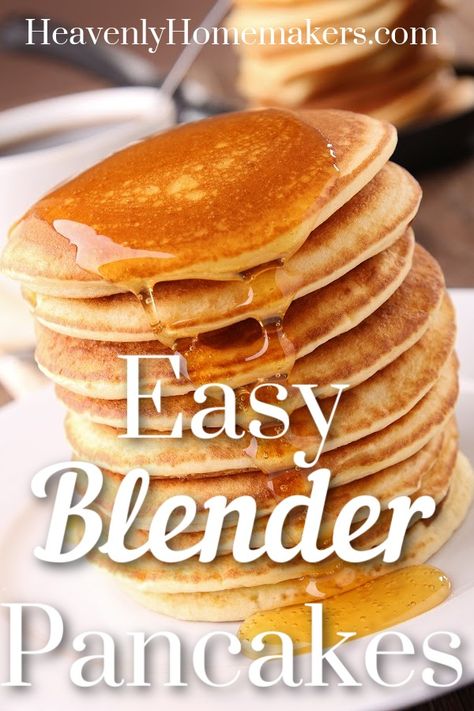 Applesauce Pancakes, Blender Pancakes, Homemade Pancake Recipe, Whole Wheat Pancakes, Wheat Pancakes, Pancake Toppings, Wheat Recipes, Pancake Recipe Easy, Homemade Pancakes