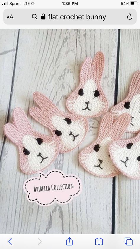 Bunnies Crochet, Diy Hair Clip, Hair Clip Bow, Crochet Applique Patterns Free, Embellishment Diy, Bunny Crochet, Crochet Rabbit, Crochet Style, Easter Bunnies