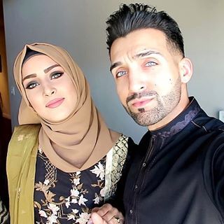 I may not have gone where I intended to go, but I have ended up exactly where I needed to be ❤️ Thank you for always being by my side 👑 #MyBestFriendForever 🙃 Queen Froggy, Shaveer Jafry, Cute Muslim Couples, Social Media Stars, Hijab Outfit, My Side, Favorite Pins, Muslim Fashion, Need This