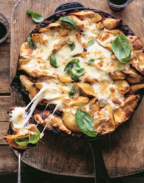 Spinach and Three-Cheese Stuffed Shells Recipe - PureWow Resep Makanan Beku, Half Baked Harvest Recipes, Resep Pasta, Shells Recipe, Cheese Stuffed Shells, Copenhagen Travel, Cold Weather Food, Spring Dinner, Stuffed Shells Recipe