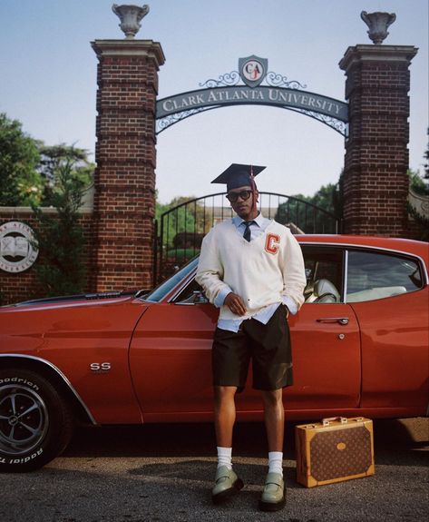 Black Man Graduation Outfit, Clark Atlanta Graduation Pictures, Hbcu College Graduation Pictures, Black Power Photoshoot, Morehouse College Aesthetic, Clark Atlanta University Photoshoot, Hbcu Graduation Pictures Men, Hbcu Grad Pics, Car Graduation Pictures