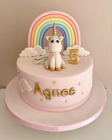 Unicorn Cake 3rd Birthday, Pastel Unicorn Birthday Cake, Pastel Rainbow Unicorn Cake, Birthday Cake Unicorn Rainbow, Simple Unicorn Cake Design, Simple Unicorn Cake, Cupcakes 4th Of July, Rainbow Unicorn Birthday Cake, Cake Unicorn Birthday