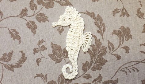 Seahorse Crochet Seahorse Applique, Ocean Applique, Applique Crochet Patterns, Crochet Seahorse, Ocean Crochet, Nautical Crochet, Crochet Ocean, Crochet Sea Creatures, Crochet Patterns Ideas