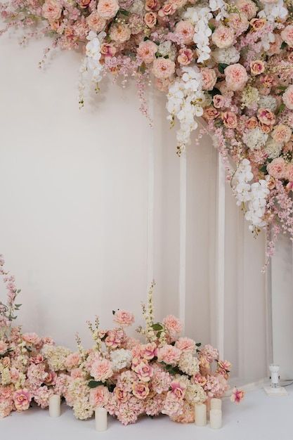 Photo wedding backdrop wedding flower de... | Premium Photo #Freepik #photo #white-rose #rose-leaf #rose-garden #rose-design Wedding Flower Backdrop, Pink Backround, Rose Bunch, Flower Backdrop Wedding, Wallpaper Background Design, Backdrop Wedding, Rose Wall, Wedding Flower Decorations, Rose Decor