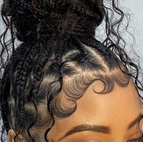 Fluffy Edges, Hairstyles With Curled Hair, Hair Edges, 2 Braids, Sew In Hairstyles, Feed In Braids Hairstyles, Quick Natural Hair Styles, Edges Hair, Hair Upstyles