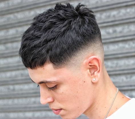 16 Best French Crop Haircut: How to Get + Styling Guide - Men's Hairstyles | Men hair color, Crop haircut, Faded hair Long Crop Haircut Men, French Crop, Short Fade Haircut, Mens Haircuts Short Hair, Crop Haircut, Gents Hair Style, Crop Hair, Mens Hairstyles Thick Hair, Haircut Men