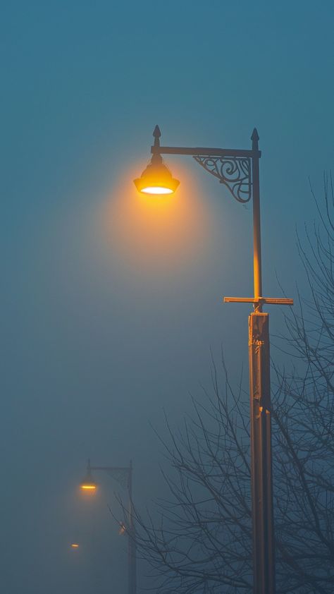 Streetlamps In The Fog, Light Post Drawing, Street Lamp In The Fog, Street Light Art, Rainy Art, Wall Scones, Iphone Wallpaper Images, Street Lights, Painting Inspo