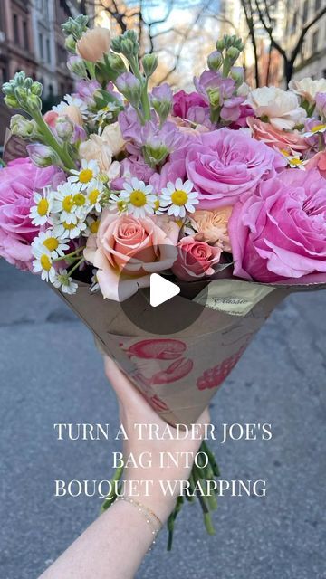 298K views · 35K likes | Joe's Florist on Instagram: "I got a request to do a version without text, hope this helps - happy arranging!  #traderjoesbouquets #diybouquet #affordableflowers #diybouqetwrapping #bouqetwrapping" Diy Trader Joes Flower Bouquet, Trader Joe’s Diy Flowers, Trader Joe’s Flowers Bouquet, Trader Joe’s Bouquet Recipes, Trader Joes Flower Bouquets, Trader Joes Bouquet Diy, Trader Joe’s Bouquet, Trader Joes Flower Arrangements, Bouquet Trader Joes