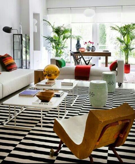 DecoArt Black White Carpet Living Room, Black And White Striped Rug Living Room, Black And White Living Room Rug, Stripe Rug Living Room, Stockholm Rug, Black And White Rugs, Spanish Apartment, Madrid Apartment, Black And White Rug