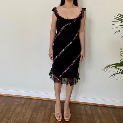 rare vintage betsey Johnson 100% silk floral embroidered dress Betsey Johnson Vintage Dress, Betsy Johnson Dresses Vintage, Betsey Johnson Vintage, Vintage Betsey Johnson Dress, Vintage Wishlist, Witch Potion, Betsey Johnson Dress, Black Embroidered Dress, Vintage Betsey Johnson