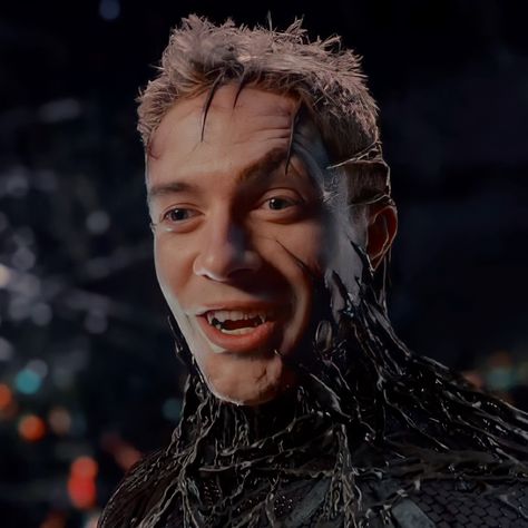 #ChristopherGrace #Venom #Spiderman #Sandman #EddieBrock #Sony #Marvel Eddie Brock Spiderman 3, Venom Suit, Venom Eddie Brock, Venom Eddie, Spiderman Aesthetic, Topher Grace, Eddie Brock Venom, Symbiote Spiderman, Eddie Brock