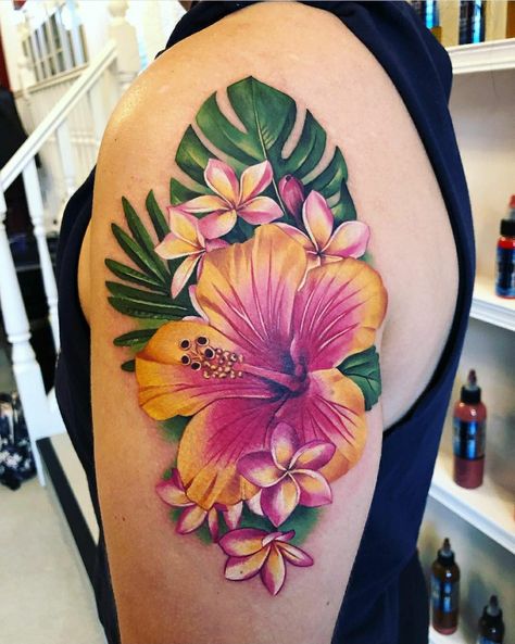 Color Hibiscus Flower Tattoos, Tropical Flower Tattoos Color, Tropical Watercolor Tattoo, Tropical Tattoo Design, Colorful Hibiscus Tattoo, Tropical Shoulder Tattoo, Tropical Flower Tattoos For Women, Hibiscus Watercolor Tattoo, Hibiscus And Butterfly Tattoo