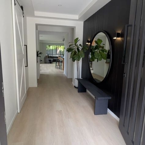 Entry Way With Bench And Mirror, Floor Length Mirror Entryway Foyers, Entryway Ideas With Full Length Mirror, Bench In Front Of Floor Mirror, Large Entry Way Mirror Ideas, Bench In Front Of Mirror, Long Entryway Ideas With Bench, Large Hallway Mirror, Entry Bench And Mirror