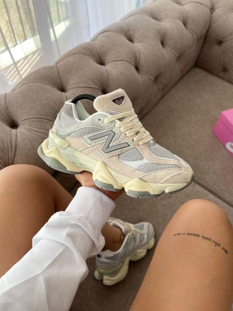 Cute Running Shoes, Pretty Sneakers, New Balance 9060, Trendy Shoes Sneakers, Pretty Shoes Sneakers, Shoes Heels Classy, Shoes Outfit Fashion, Cute Nike Shoes, Cute Sneakers