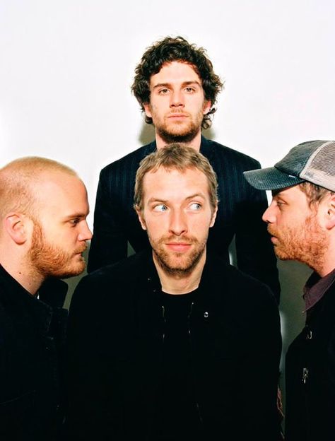 Bands Pictures, Guy Berryman, Coldplay Chris, Cold Play, Chris Martin Coldplay, Jonny Buckland, Chris Martin, Country Music Singers, Celebrities Humor