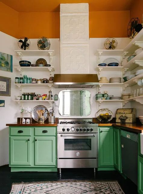 Kitchen Color Green, Budget Kitchen Remodel, Kitchen Design Color, Eclectic Kitchen, Farmhouse Kitchen Cabinets, Orange Kitchen, Kitchen Cabinets Decor, Green Cabinets, Apartment Kitchen