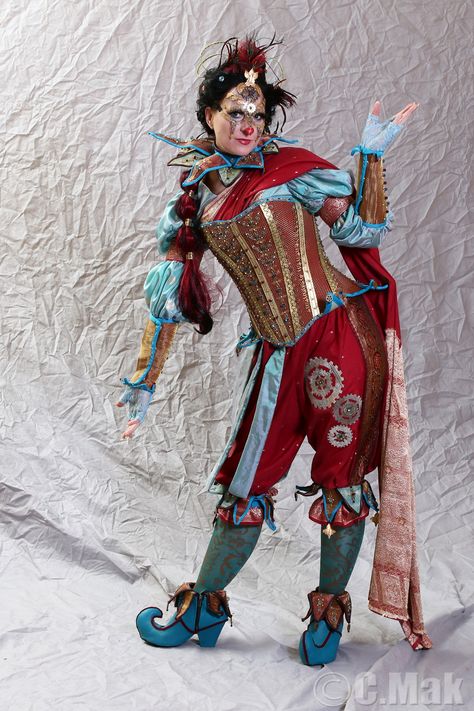 Futuristic Steampunk / Solarpunk inspired clown #Steampunk #Solarpunk #Lunarpunk #clown #costume #Cosplay Steampunk Clown Costume, Steampunk Circus Costume, Solarpunk Lunarpunk, Steampunk Clown, Futuristic Steampunk, Clown Ideas, Illusion Costumes, Steampunk Circus, Vintage Circus Theme