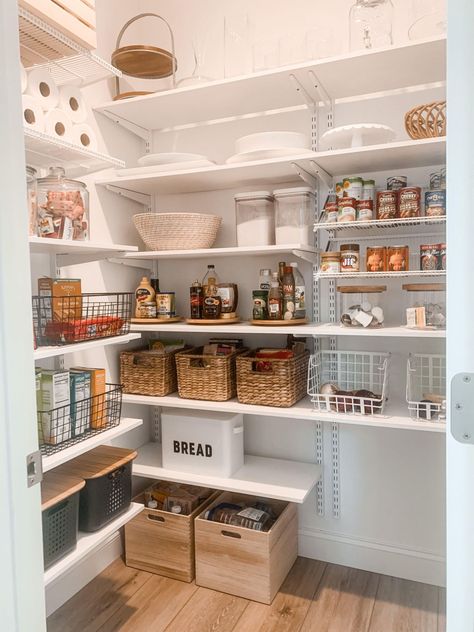 Pantry Aesthetic, Secret Pantry, Pantry Closet Design, Magnolia Kitchen, Dream Pantry, Organized Pantry, Pantry Organisation, Pantry Remodel, Pantry Makeover