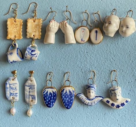 Tanah Liat, Keramik Design, Ceramic Earring, Porcelain Jewelry, Clay Jewelry Diy, Funky Jewelry, Polymer Clay Charms, Diy Clay Crafts, Clay Charms