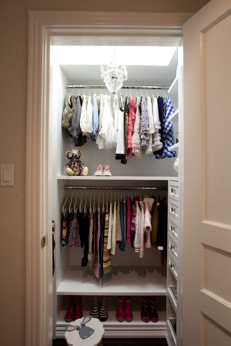 Closet Redesign, Kids Closets, Small Closet Organization Bedroom, Organizing Walk In Closet, Nelson Family, Kitchen Window Design, House Closet, Tiny Closet, Kids Closet