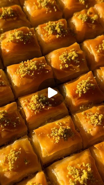 Ma’ayan | vegan, healthy & gluten free recipes on Instagram: "PISTACHIO BAKLAVA🤎

For the full recipe head to itsvegansis.com - link in bio!

28 layers of crisp syrup-soaked phyllo with a cinnamony pistachio filling🤌

I promise you’ll never go back to store bought baklava after making this one at home! 
With just a few ingredients and a simple technique, this vegan baklava is going to be your new favorite dessert!

I hope you’ll give this recipe a try and let me know how it goes in the comments🧚‍♀️
.
.
.
.
.
.
.
#baklava #pistachio #pastry" Turkish Delicacies, Baklava Turkish, Baklava Pistachio, Pistachio Pastry, Vegan Baklava, Pistachio Filling, Pistachio Baklava, Plant Based Cookbook, Vegan Healthy