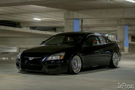 Accord 2007 Honda Accord Modified, Honda Accord Custom, Cat Camera, Honda Accord Coupe, Car Things, Car Inspiration, Acura Tsx, Honda Cars, Car Features