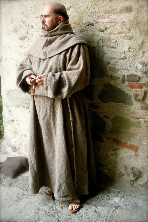 13th Century Fashion, Monk Robes, Priest Outfit, Priest Costume, Wizard Robes, Canterbury Tales, Medieval Clothes, St Joan, Early Middle Ages