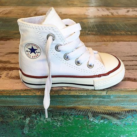 RESTOCK • Our white Converse Chuck Taylor high tops have just been restocked! Available now at Tiny Style in Noosa & online •    www.tinystyle.com.au/brands/Converse Baby Shoe Crochet, Shoe Crochet, Baby Jordans, Baby Converse, Newborn Shoes, Footwear For Women, Crochet Baby Shoes