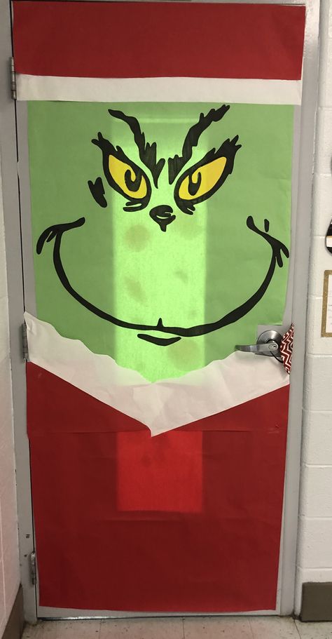 Christmas Door Decorations For School Grinch, Grinch Door Decorations For School, Grinchs Lair, Grinch Classroom Door Ideas, The Grinch Door Decorations For School, Grinch Door Decorations Classroom, Door For Classroom, Easy Door Decorations, Christmas Class Door