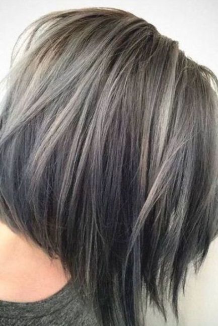 66 Ideas for hair color grey highlights bob hairstyles #hair #hairstyles Highlight Bob, Gray Highlights, Hair Highlights And Lowlights, Hair Length Chart, Covering Gray Hair, Brunette Hair With Highlights, Transition To Gray Hair, Blending Gray Hair, Gray Hair Highlights