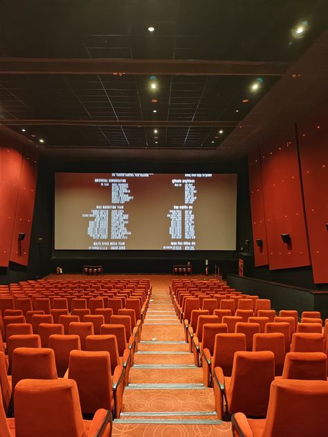 Hall Pictures, Cinema Hall, Home Theater Room Design, Theater Room Design, Theatre Interior, Movie Pictures, Movie Theaters, Home Theater Rooms, Theater Room