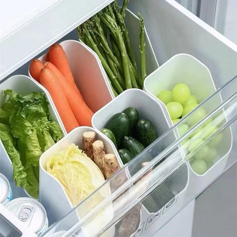 Obličejové Masky, Clear Plastic Storage Containers, Organizer Bins, Kitchen Ideals, Fridge Organisers, Kitchen Fridges, Freezer Storage, Fridge Storage, Refrigerator Organization