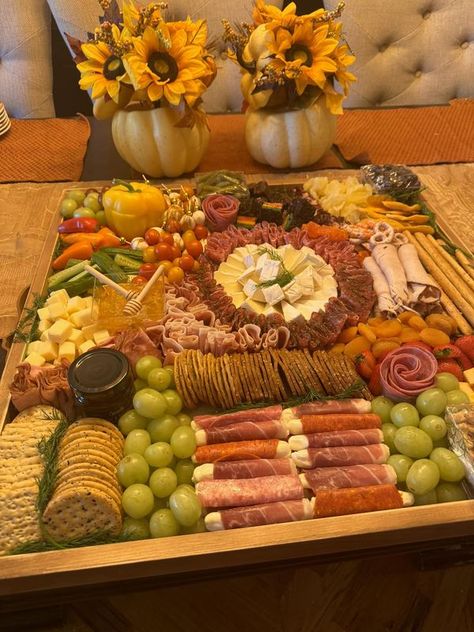 Charcuterie Boards, Grazing Trays, Snack Platters, Meat, Cheese, and Beyond | Extra large board 💕 | Facebook Charcuterie Board Big, Pumpkin Meat And Cheese Tray, Large Charcuterie Board, Oversized Charcuterie Board, Large Fall Charcuterie Board, Massive Charcuterie Board, Meat And Cheese Tray, Snack Platter, Pumpkin Carving Party