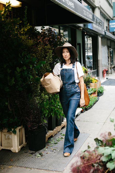 flea market flare overalls Flare Overalls, Tom Girl, Country Woman, Shoes Dresses, Camille Styles, Overalls Outfit, Fall Lookbook, Clothing Gifts, Denim Shoes