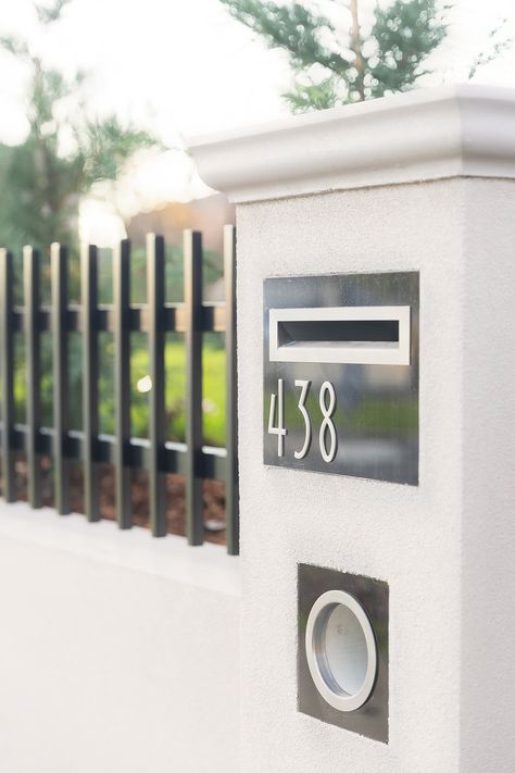 Letterbox Ideas, Letter Box Design, Iron Fencing, House Fence, House Fence Design, Wake Ideas, Ideas Casa, Home Landscaping, Fence Design