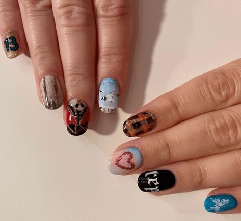 Eras Tour Nail Art, Speak Now Nails Taylor Swift, Taylor Swift Eras Tour Nail Ideas, Ttpd Nails Taylor Swift, 1989 Nails Taylor Swift, Taylor Swift Nails Inspired Eras Tour, Taylor Swift Nails Ideas, Taylor Swift Eras Nails, Swiftie Nails