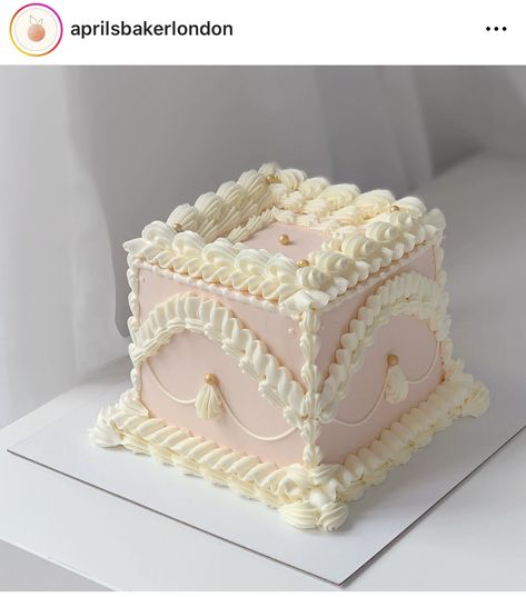 Pink Square Cake, Square Vintage Cake, Light Pink Vintage Cake, Two Tier Vintage Cake Pink, Vintage Frilly Cakes, Retro Wedding Cakes, Square Cake, Vintage Cakes, Retro Wedding