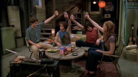 Eric Forman's Basement That 70s Show Aesthetic, Eric Forman, Vista Cruiser, 70 Show, 70s Show, That 70s Show, Story Characters, Old Tv, Best Shows Ever