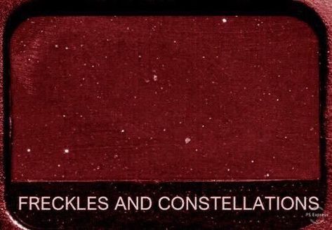 Ginny Weasley Aesthetic, Freckles And Constellations, Weasley Aesthetic, Nars Eyeshadow, Red Aura, Makeup Pallets, Cherry Wine, Red Eyeshadow, Ginny Weasley