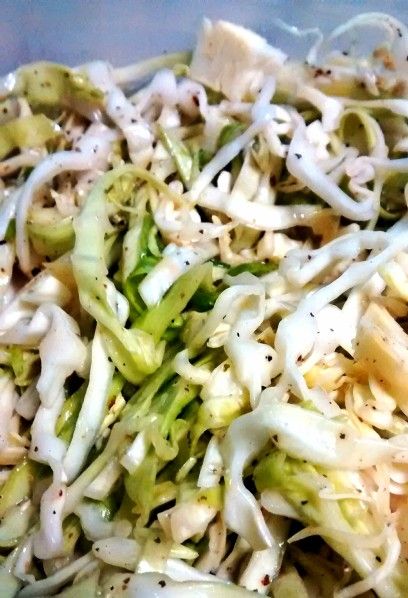 Copycat Zoes Kitchen Dressing, Zoe Kitchen Recipes Copycat, Zoes Slaw Recipe, Zoes Kitchen Recipes Copycat, Marinated Coleslaw, Marinated Slaw, Greek Coleslaw, Zoe Bakes, Salad Supreme