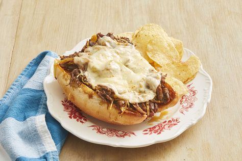 Try These Slow-Cooker Drip Beef Sandwiches thepioneerwoman Drip Beef Sandwiches, Drip Beef, Recipes Sandwiches, Beef Sandwich Recipes, Yummy Sandwiches, Beef Sandwiches, Pepperocini Recipes, Beef Chuck Roast, Garden Vegetable