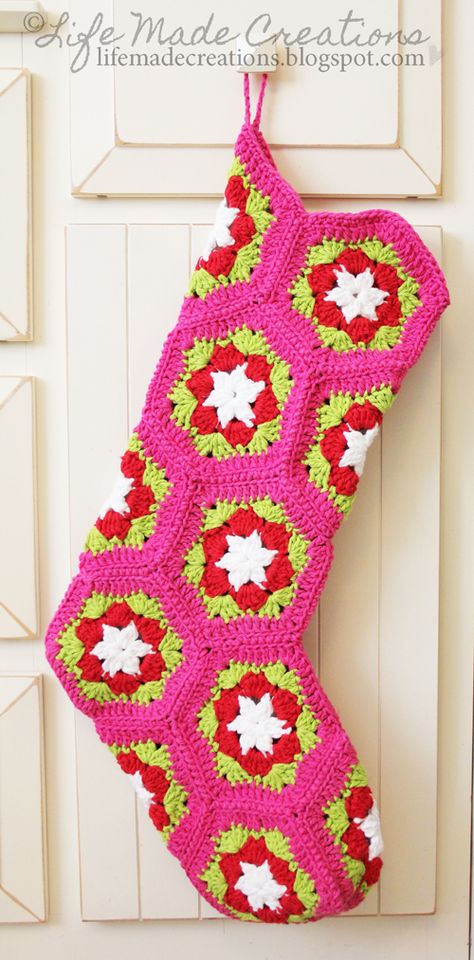 a crochet stocking...will do this in creams for next year  **thanks so much for pinning me ♥ Xmas Crochet, Crochet Christmas Stocking Pattern, Crochet Stocking, Crocheted Christmas, Crochet Christmas Stocking, Christmas Stockings Diy, Hot Green, Crochet Xmas, Christmas Stocking Pattern