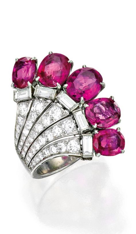 An Art Deco Platinum, Pink Sapphire and Diamond Ring, Circa 1935. The fan-shaped motif set with five cushion and oval-shaped pink sapphires weighing approximately 7.20 carats, accented by numerous old European, single-cut and baguette diamonds weighing approximately 1.50 carats. Art Deco Cocktail, Bijoux Art Deco, Antique Engagement Ring, Antique Diamond Rings, Vintage Diamond Rings, Baguette Diamonds, Deco Jewelry, Fabulous Jewelry, Art Deco Jewelry