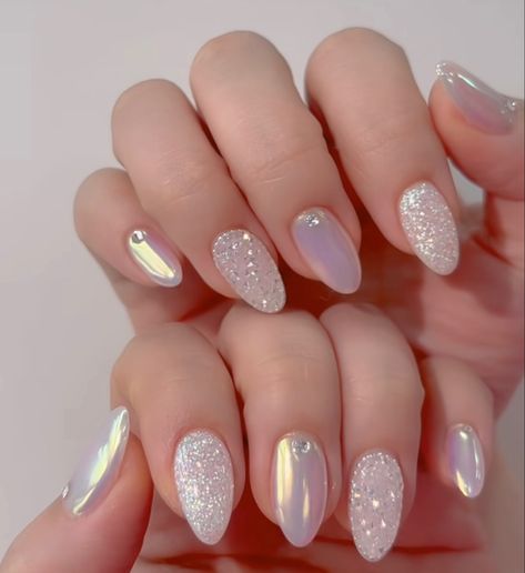 Short Nail, Sparkle Nails, Sparkly Nails, Bridal Nails, Elegant Nails, Prom Nails, Classy Nails, Fancy Nails, Chic Nails