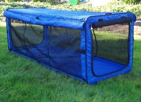 Going on vacation but don't want to leave your pet behind? Try this portable catio tent to keep your cat close and to enjoy nature. | 9 Catio Ideas Your Feline Friends will Love Portable Catio, Cat Playpen, Cat Crate, Outdoor Cat Enclosure, Cat Tent, Pet Enclosure, Outdoor Cat House, Tabby Cats, Dog Playpen