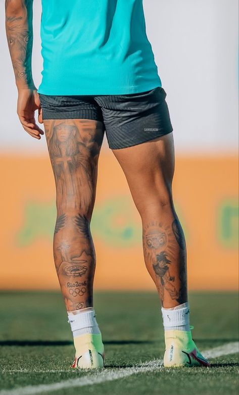 Tattoo Ideas For Men Neymar Leg Tattoo, Men’s Quad Tattoos, Men Shin Tattoo Ideas, Men Quad Tattoo, Tatoos Men Leg Calves, Quad Tattoos For Men, Tattoo Legs For Men, Tattoo Thigh Man, Tattoo Ideas For Men Leg Calves