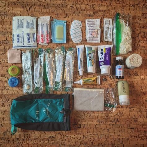 What to Put in Your Backcountry First-Aid Kit - The Hungry Hiker Hiking First Aid, Backpacking First Aid Kit, Hiking First Aid Kit, Camping First Aid Kit, Medicine Kit, Essential Camping Gear, Hiking Adventures, Backcountry Camping, Scouts Crafts