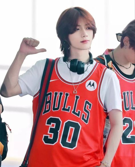 txt beomgyu - 230801 at the airport #beomgyu #txt #moa Beomgyu Airport, Beomgyu Pics, Short Hair Tomboy, Tommorow X Together, Moa Collection, To My Man, Aesthetic Outfits Men, Txt Moa, Boys Don't Cry