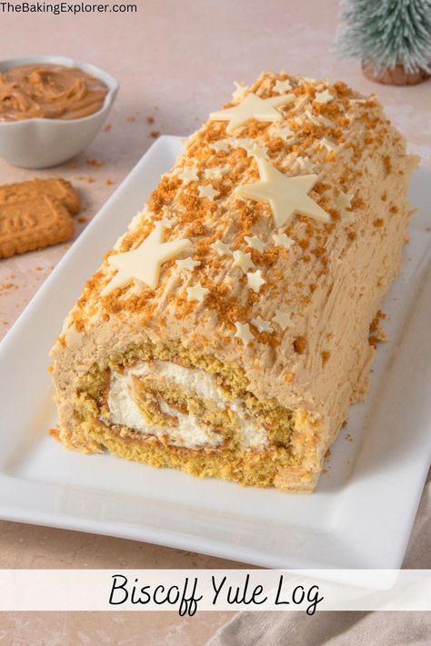 Recipe for Biscoff Yule Log - brown sugar sponge filled with Biscoff spread & whipped cream, covered in a white chocolate & Biscoff ganache - perfect for Christmas and the festive season! #thebakingexplorer #yulelog #biscoff #whitechocolate #christmas Biscoff Ganache, Biscoff Buttercream, Biscoff Cupcakes, Biscoff Recipes, Biscoff Cake, Biscoff Biscuits, Cake Rolls, Biscoff Spread, Clean Baking