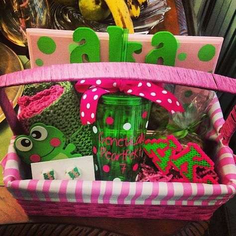 Instagram photo by @badu.ism (Breaking Boosie Bad Ass) | Iconosquare Green Gift Basket Ideas, Green Gift Basket, Alpha Kappa Alpha Crafts, Probate Gifts, Alpha Kappa Alpha Gifts, Aka Gifts, Alpha Kappa Alpha Paraphernalia, Aka Paraphernalia, Alpha Kappa Alpha Sorority Paraphernalia